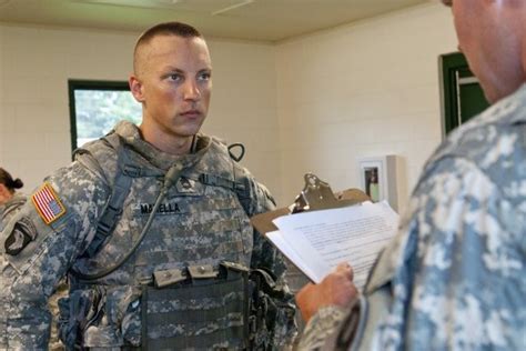 Army names 2013 Soldier, NCO of year | Article | The United States Army