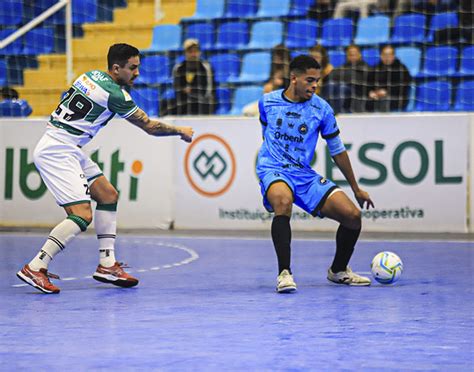 Tubar O Futsal Conquista A Primeira Vit Ria Na Liga Di Rio Do Sul