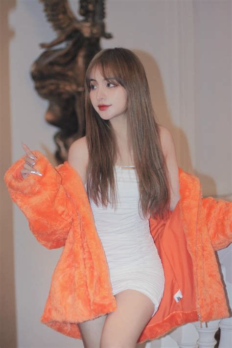 Tài liệu hiếm Ngắm 3 cô nàng hot Tiktok được săn đón nhất hiện nay hút hồn từ gương mặt đến