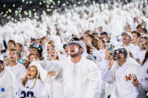 Penn State Football Faces In The Crowd Best Fan Photos Of