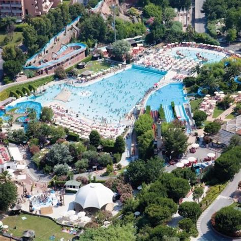 Parco Acquatico Le Caravelle Ceriale Biglietti Prezzi E Offerte