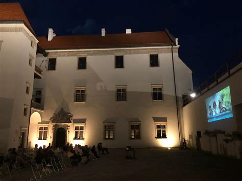 Zamkowe Kino Letnie wystartowało Nasz Szydłowiec portal informacyjny