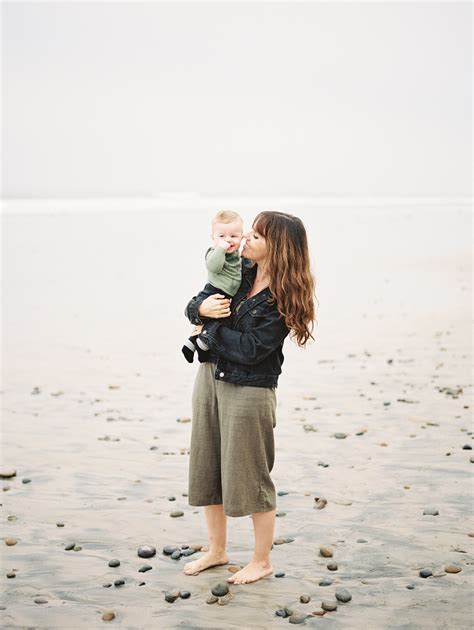 Moonlight Beach Family Portraits – Jade Maria Photography