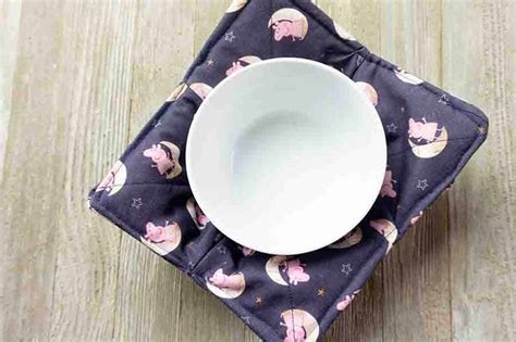 How To Make A Soup Bowl Cozy Beginner Sewing Projects