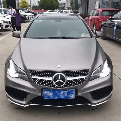 奔驰新c级 E级 Gla Cla Gle Ml Gl Gls Glc改装中网镜面实心大标虎窝淘