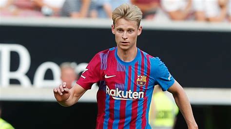 Barcelona Ready To Cash Out The Most Valuable Midfielder