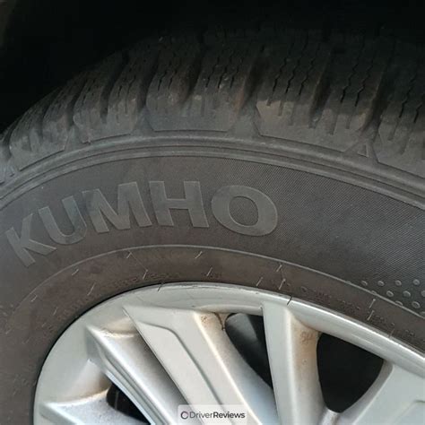 Pneu Kumho WINTER PORTRAN CW51 Hiver Pas Cher Allopneus