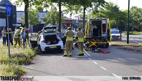 Transport Online Vrachtwagen Verliest Flink Wat Brandstof Na