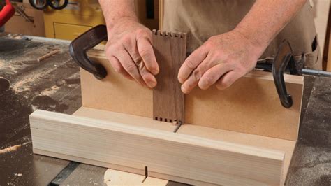 How To Make A Simple Box Joint Jig Finewoodworking