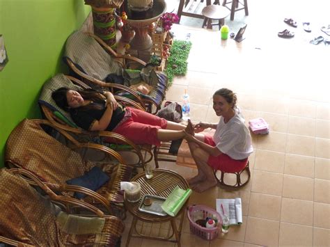 Get Handsy Learning the Art of Massage