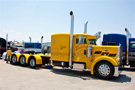 peterbilt wallpapers hd desktop  mobile backgrounds