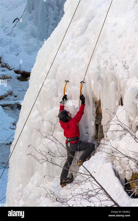 Ouray, Colorado - Ice climbing in Ouray Ice Park Stock Photo - Alamy