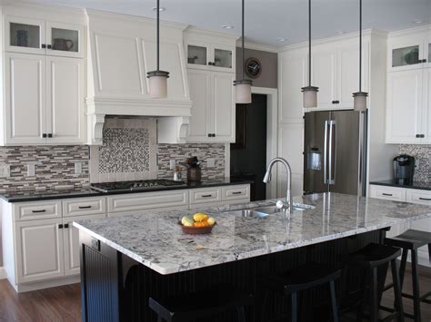 This Beautiful Contemporary Kitchen Utilizes Alaskan White Granite On