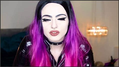 Empress Poison Bed Wetting Diaper Humiliation Young Dommes Femdom