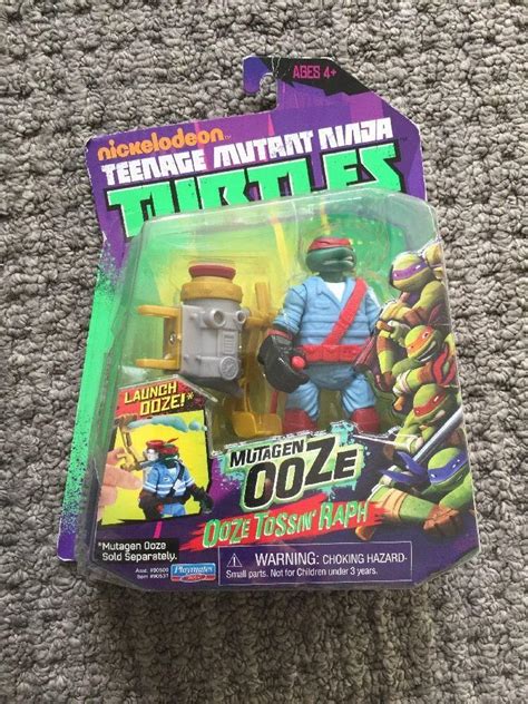 Nickelodeon Teenage Mutant Ninja Turtles Mutagen Ooze Tossin Raph