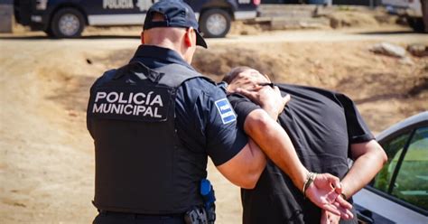 Detienen A Tres Operadores Del Cártel De Sinaloa Tras Persecución Policiaca En Tijuana Infobae