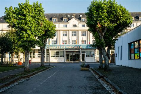 Lycée Charles de Foucauld Groupe scolaire de l Estran Brest