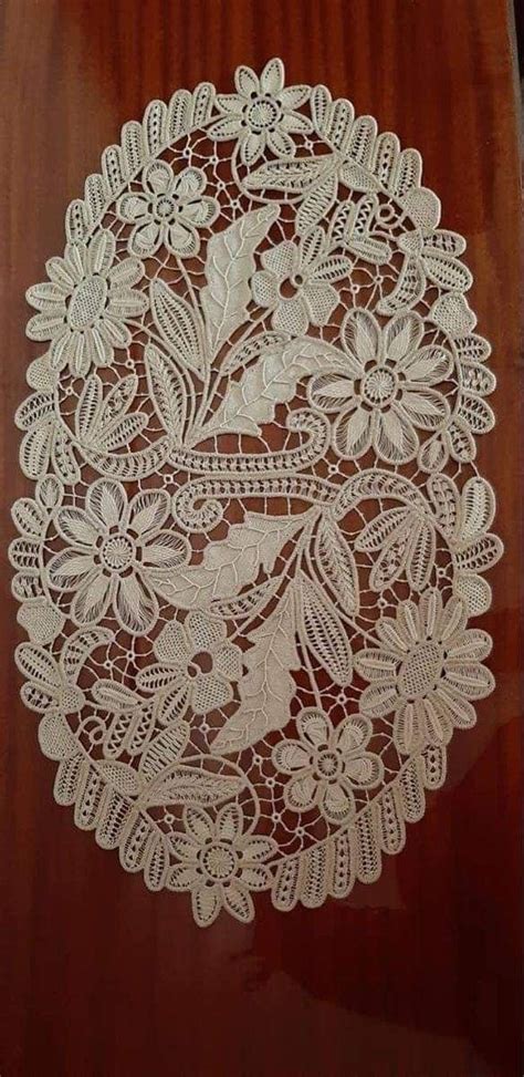 Pin By Semiha Tun On Anglez Bobbin Lace Patterns Irish Lace Crochet