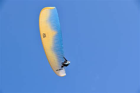 Free Ozone Paragliding Images Pixabay