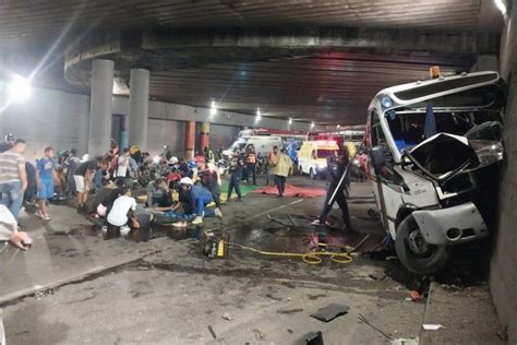 Al Menos 19 Personas Lesionadas Dejó Accidente De Autobús En Caracas