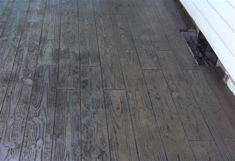 Making Concrete Floors Look Like Wood Flooring Guide By Cinvex