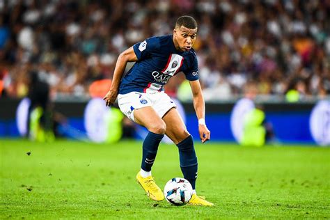 Foot PSG Deux offres pour Mbappé le PSG dit déjà oui Foot 01