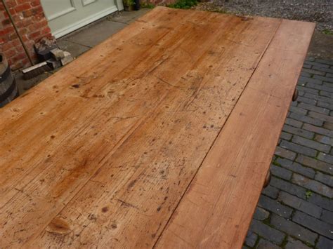 Victorian Pine Farmhouse Dining Table