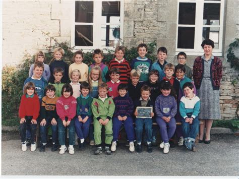 Photo De Classe CE1 1990 1991 De 1990 Ecole Saint Melec Plumelec