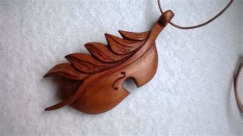 Drew Mahoney adlı kullanıcının Wood Carving panosundaki Pin Oymacılık