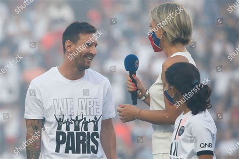 Psgs Argentinian Forward Lionel Messi Smiles Editorial Stock Photo ...