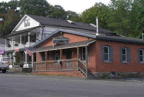 Coventry - Historic Buildings of Connecticut