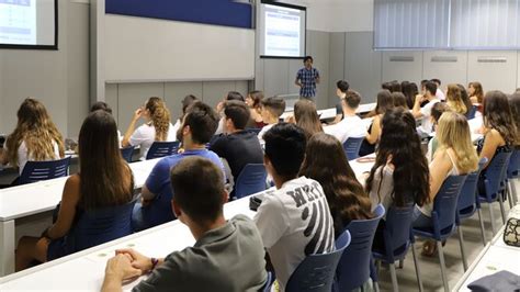 Arrancan Las Pruebas De Admisi N De La Universidad Loyola En C Rdoba