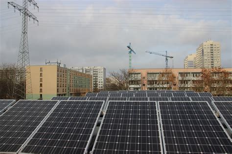 Verträge mit den Berliner Stadtwerken unterzeichnet Photovoltaik für