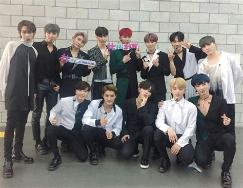 pin  ashara   photo teaser fashion