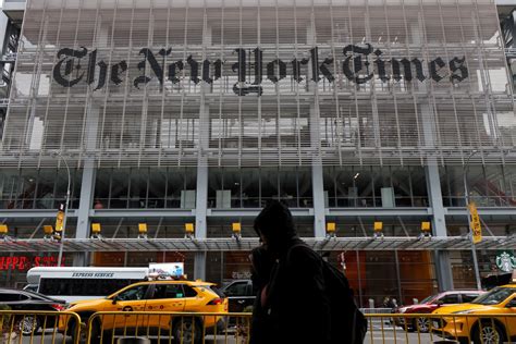 New York Times reporters rally against top editor's "dismissive" comments