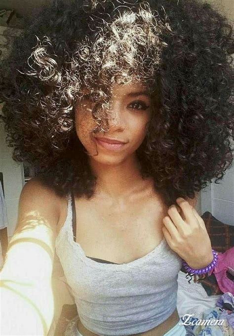 Pin Di Renata Bey Su Cabelos Afros E Cacheados