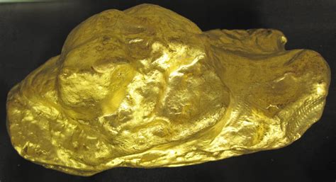England’s Largest Ever Gold Nugget Found by Detectorist - International ...