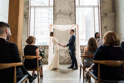 Wedding at Hotel Ocho in Toronto — acornproduction.ca photos+videos