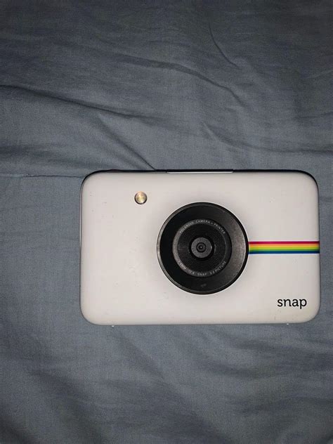 Polaroid Snap Camera, Photography, Cameras on Carousell