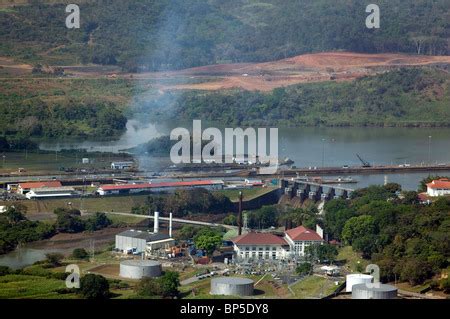 aerial view of the Panama Canal, Panama Stock Photo: 21793759 - Alamy