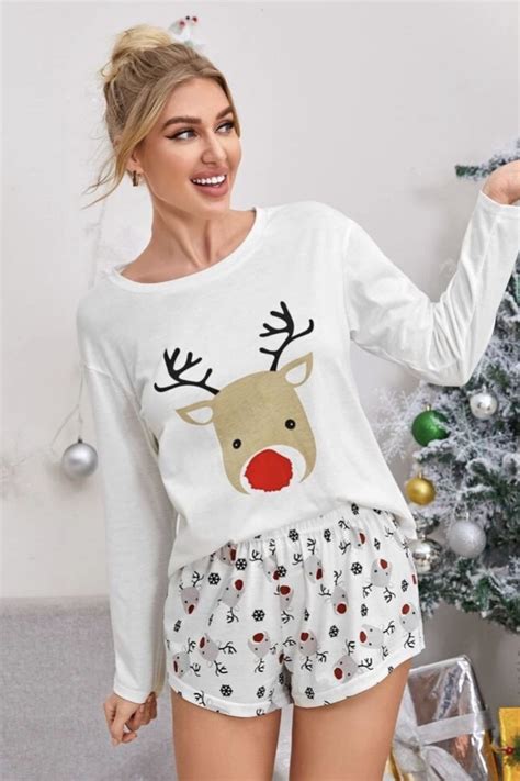 10 Cute And Cozy Christmas Pajamas For Women The Beauty May Womens Christmas Pajamas Cute