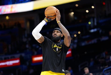 LeBron James has returned to the court after MCL injury