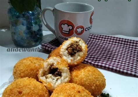 Resep Bola Bola Nasi Isi Oncom A K A Lontong Goreng Oleh Ati Dewanthi