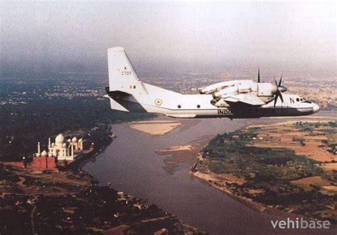 Antonov An-32 Cline - Vehibase