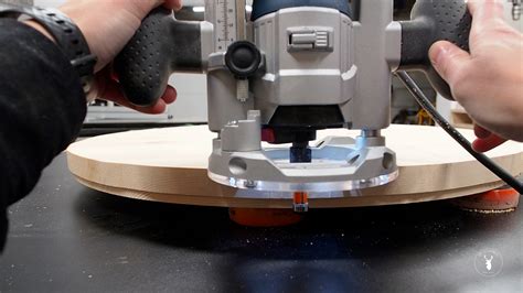 Ways To Cut Circles In Wood Diy Circle Cutting Jigs Diy Montreal