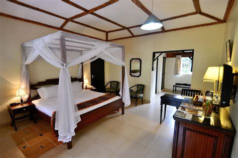 Lake Naivasha Country Club – Kenya Randu Safaris