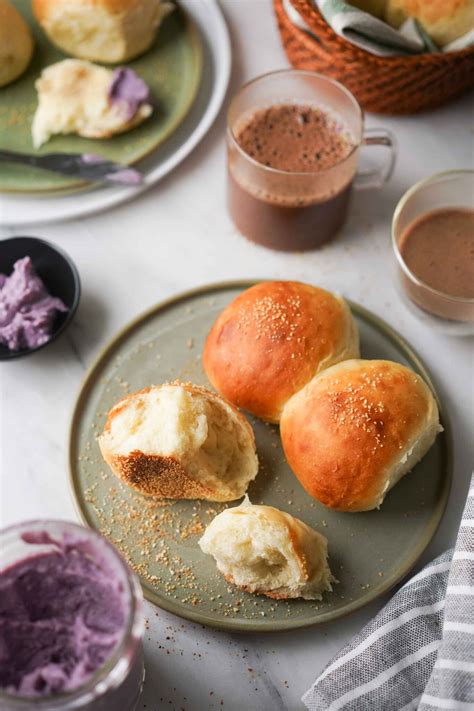 Pandesal Soft And Fluffy Filipino Bread Rolls Hungry Huy