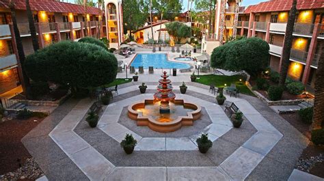 DoubleTree Suites Tucson Airport, Arizona Hotel