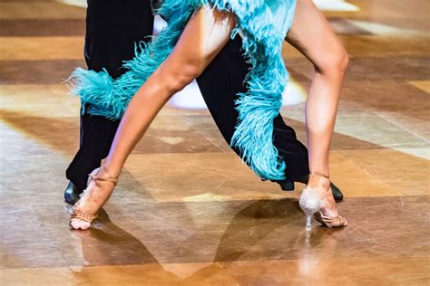 Ritmos Latinos En El Baile De Sal N Escuela De Baile En Barcelona