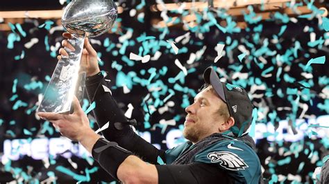 5 amazing details in the Eagles' Super Bowl rings